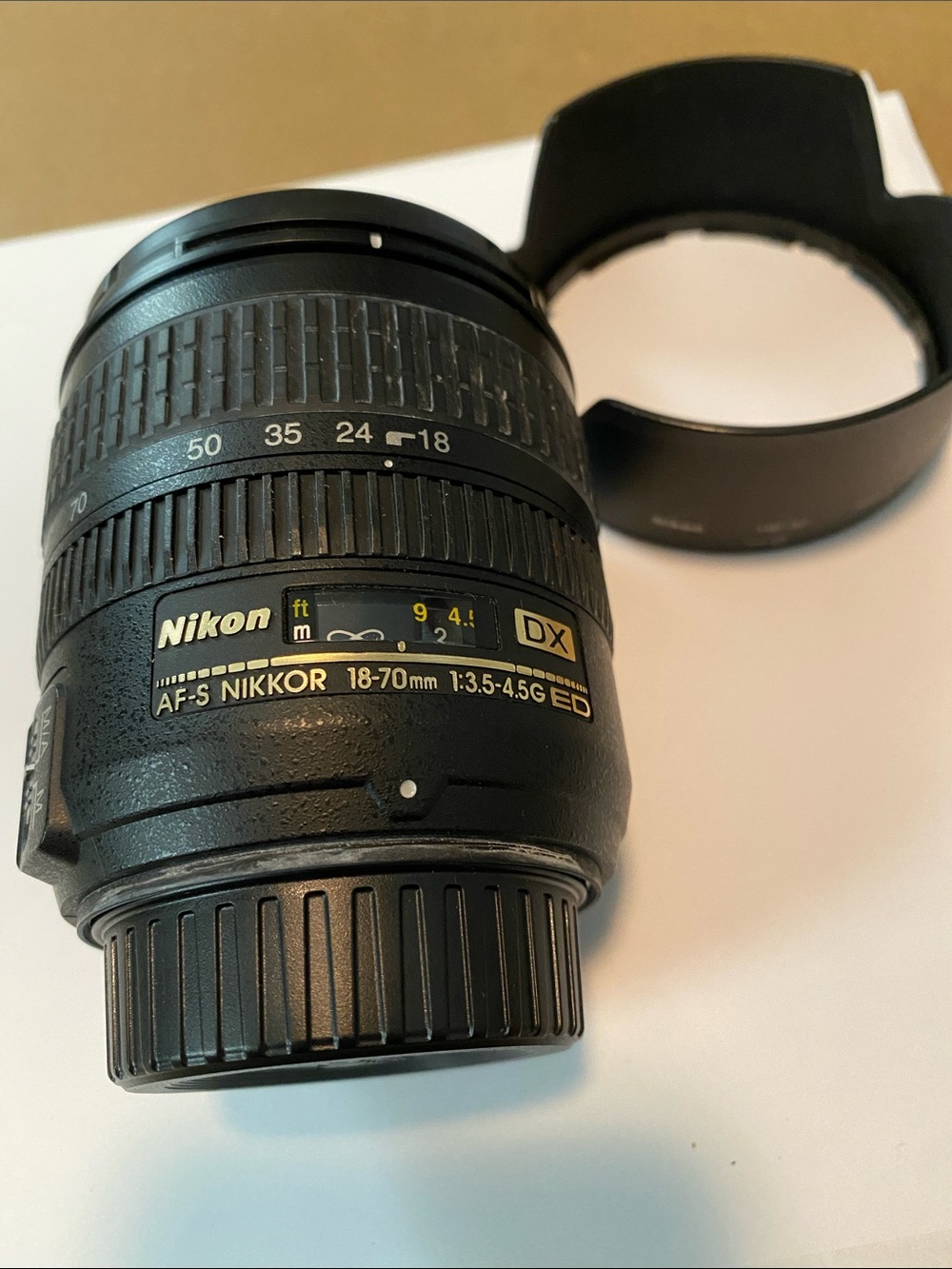Nikon AF-S NIKKOR 18-70mm Black DX Zoom Lens with Hood